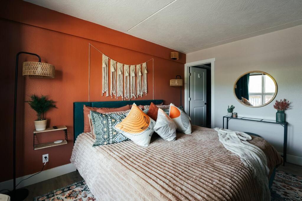 Pet Friendly Boho Condo With Pool--Fitness Center--Next To The Branson Landing--Close To Convention Center And Kanakuk Extérieur photo